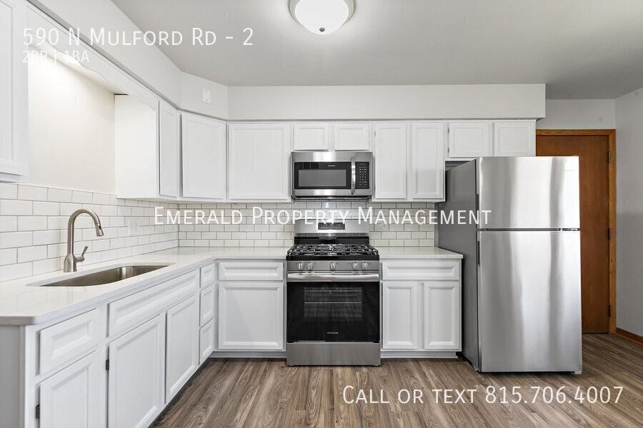 590 N Mulford Rd #2 - Photo 5 of 15