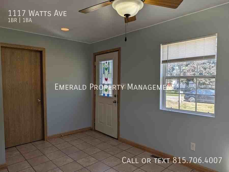 1117 Watts Ave - Photo 2 of 12