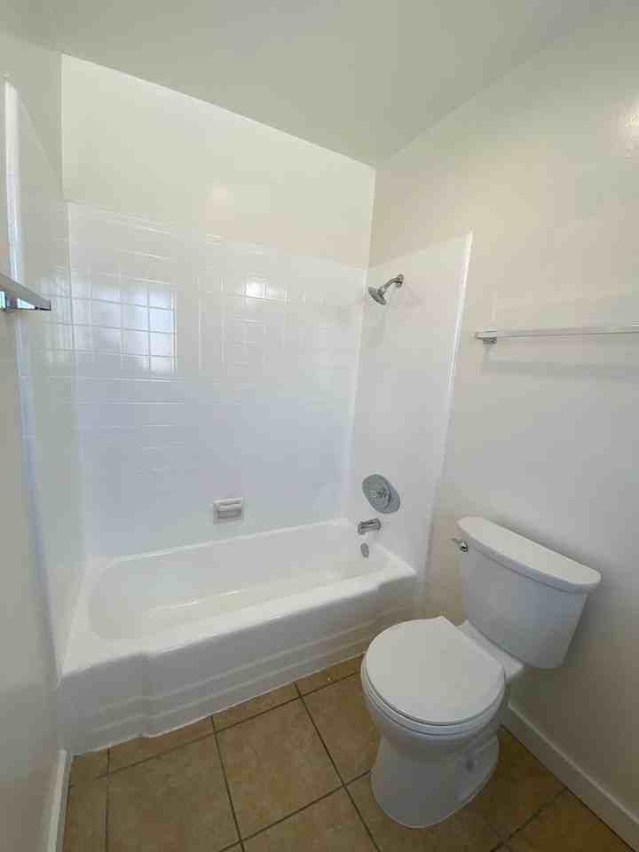 3857 35th St - Photo 6 of 9