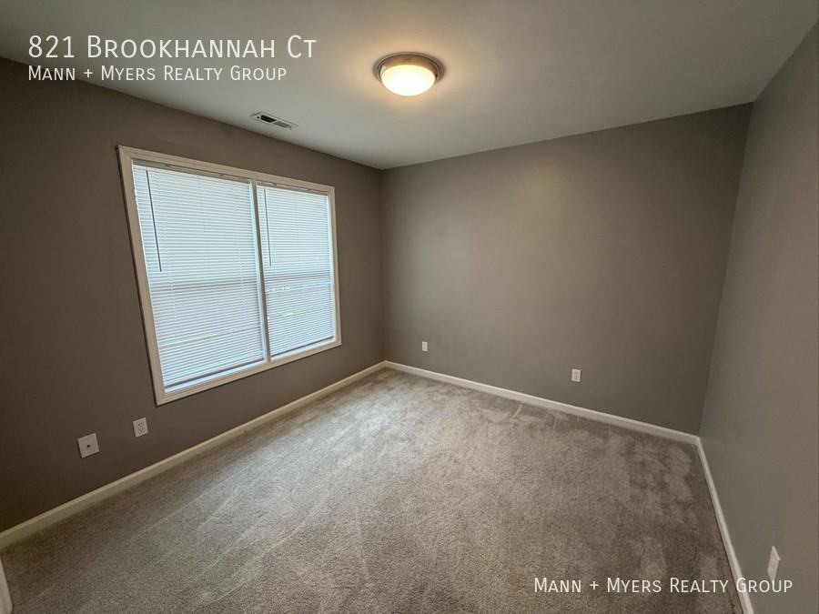 821 Brookhannah Ct - Photo 4 of 18