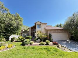 featured image of 2298 E Oak Leaf Way