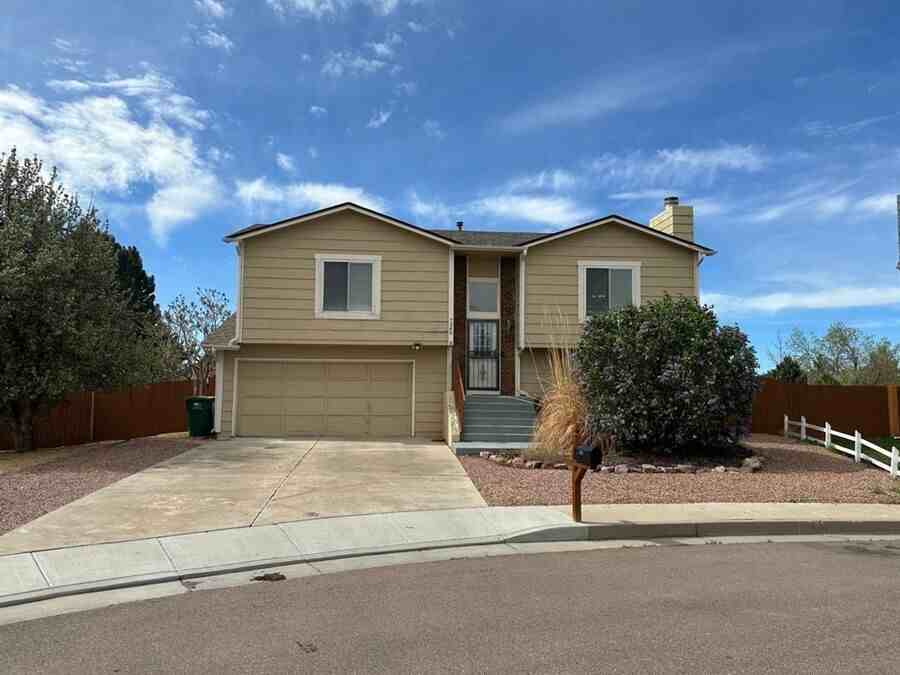 7345 Handcraft Ct - Photo 2 of 20