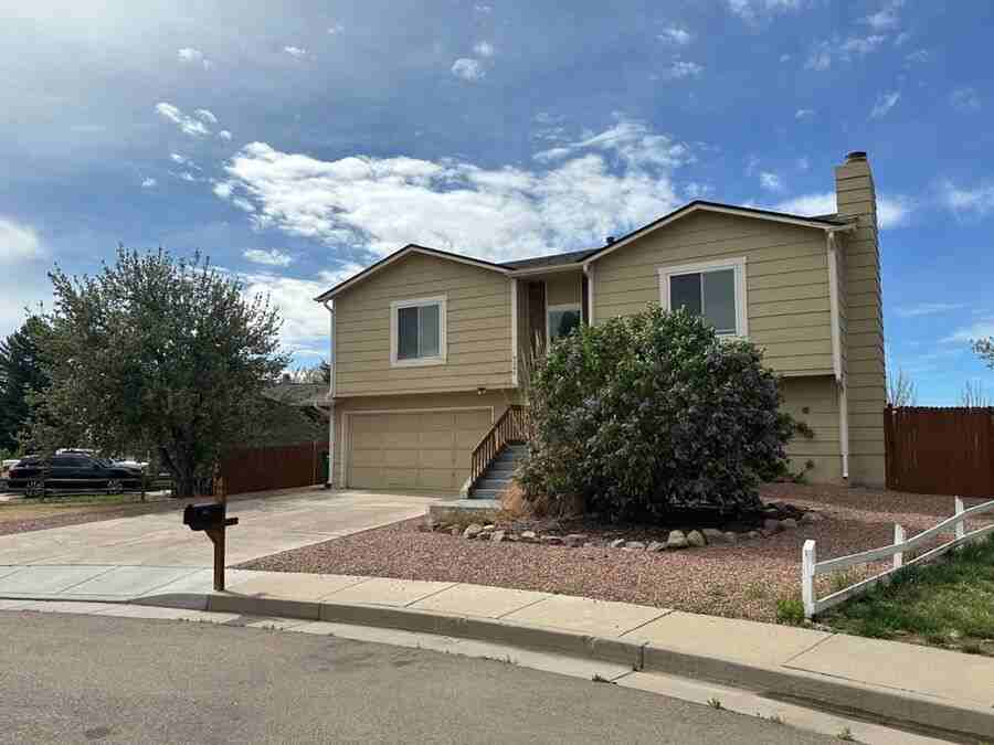 7345 Handcraft Ct - Photo 3 of 20