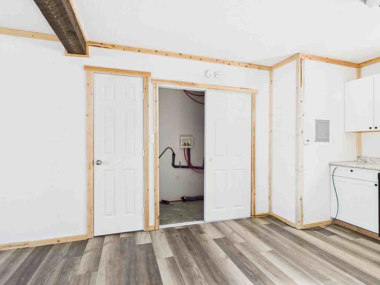 2921 Glacier State Dr #10 - Photo 4 of 11