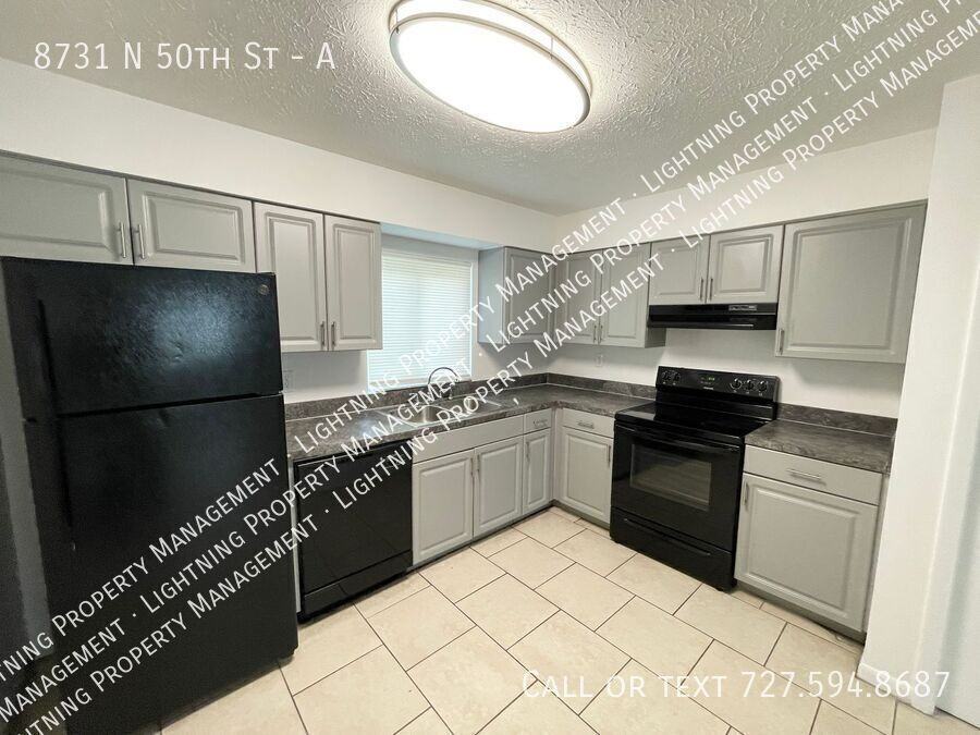 8731 N 50th St #A - Photo 6 of 16