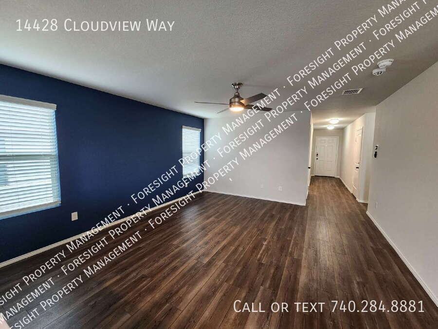14428 Cloudview Way - Photo 3 of 17