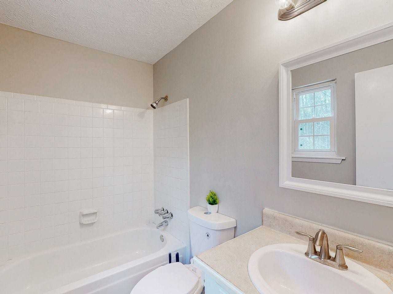 1045 Forest Path - Photo 2 of 4