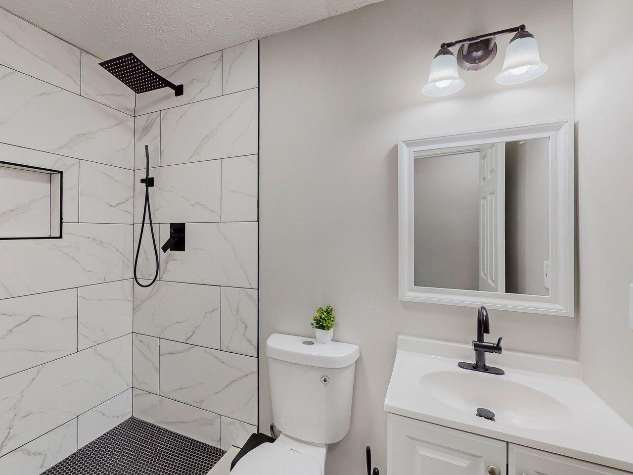 1045 Forest Path - Photo 3 of 4