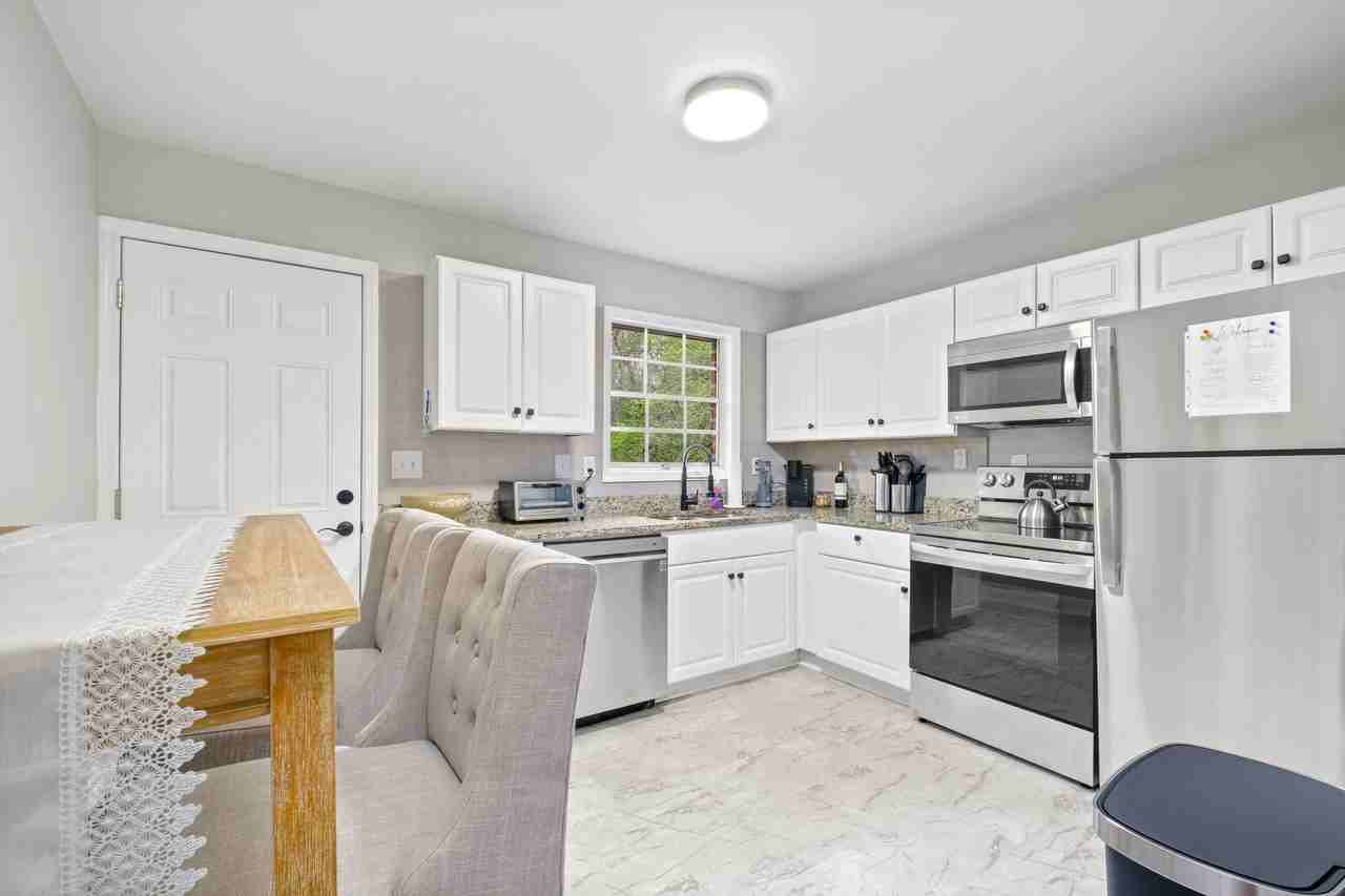 1362 Willivee Dr - Photo 7 of 9