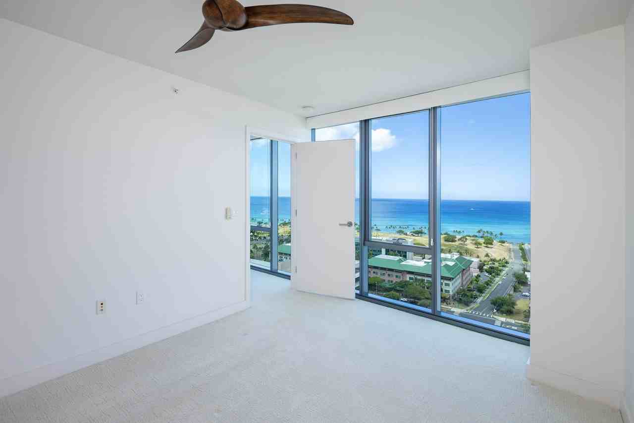 600 Ala Moana Blvd #1 - Photo 7 of 26