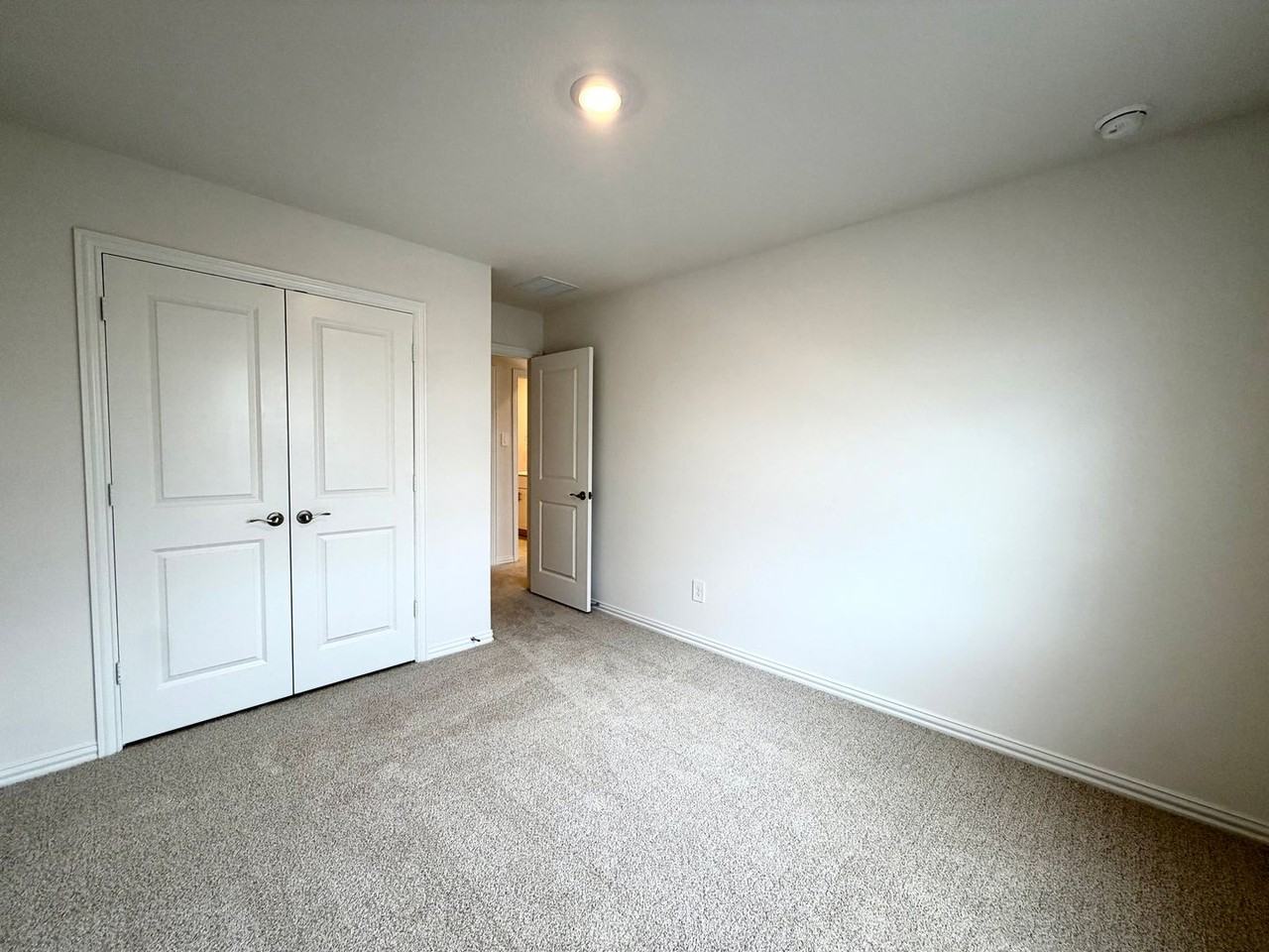 6305 Timberhurst Dr - Photo 5 of 29