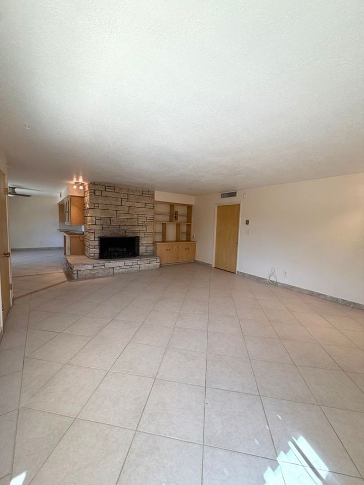 56615 Bonanza Dr - Photo 5 of 35