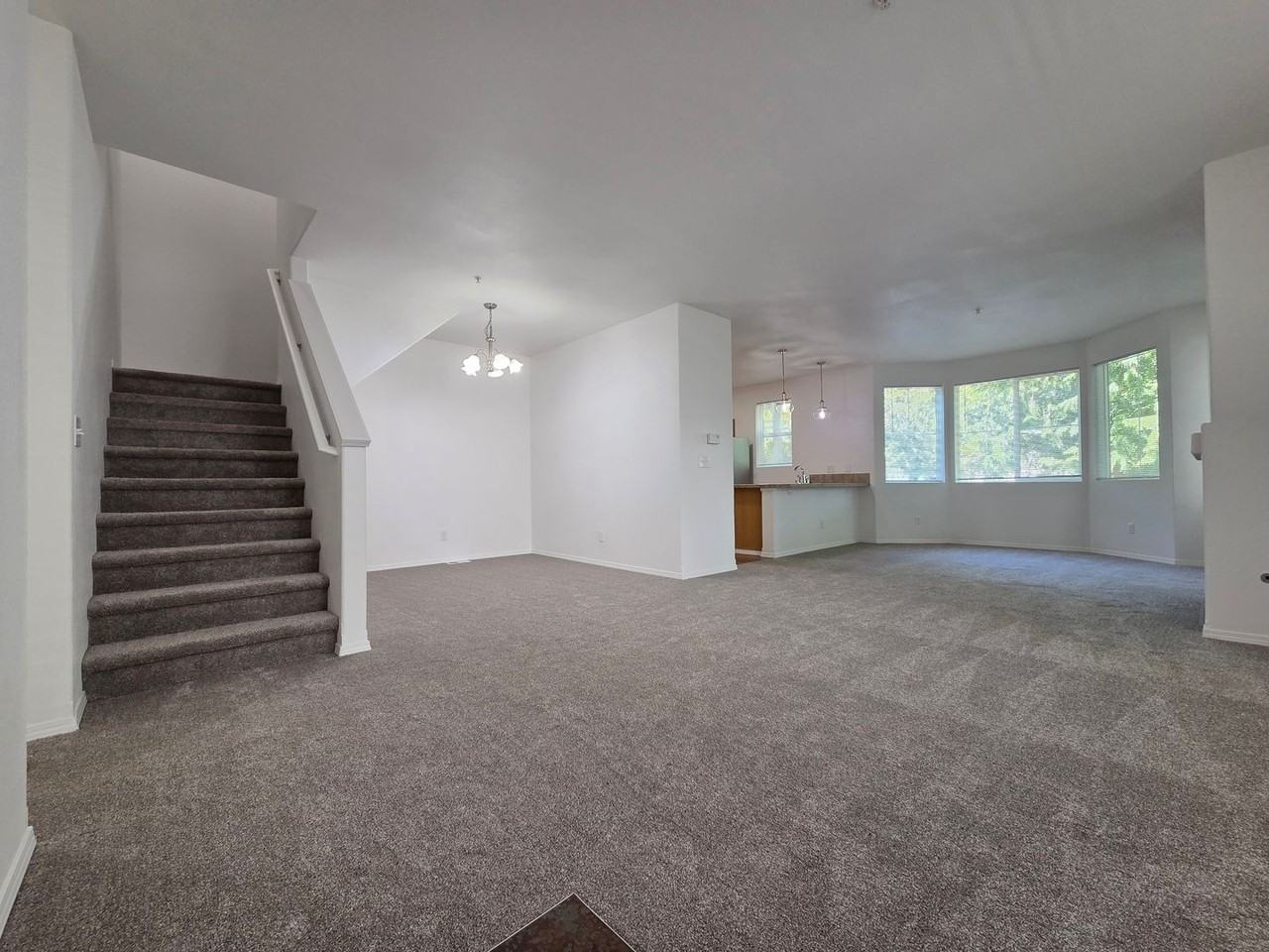 1185 Griggs St - Photo 5 of 32