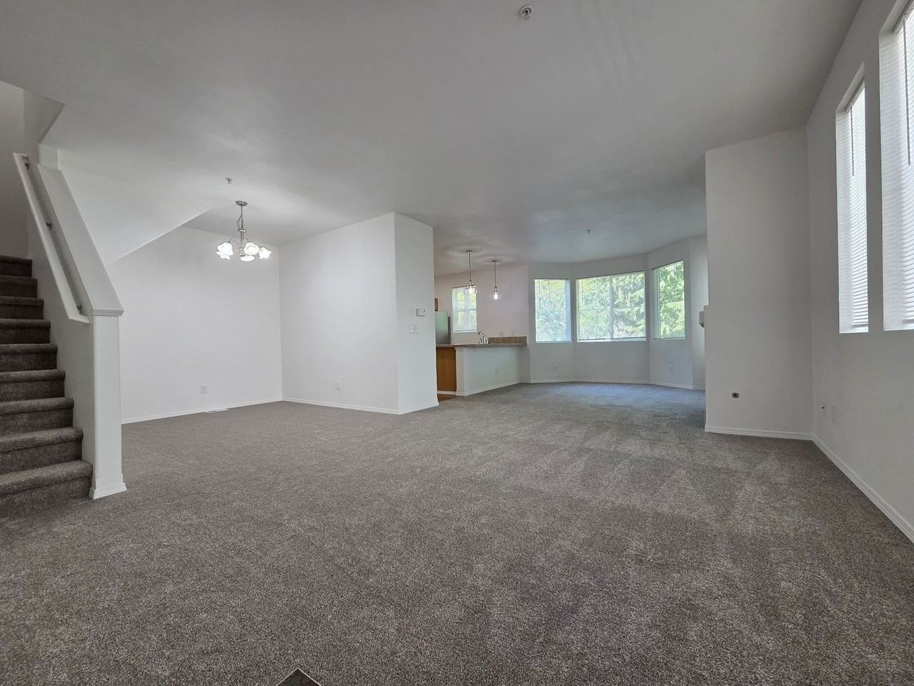 1185 Griggs St - Photo 6 of 32