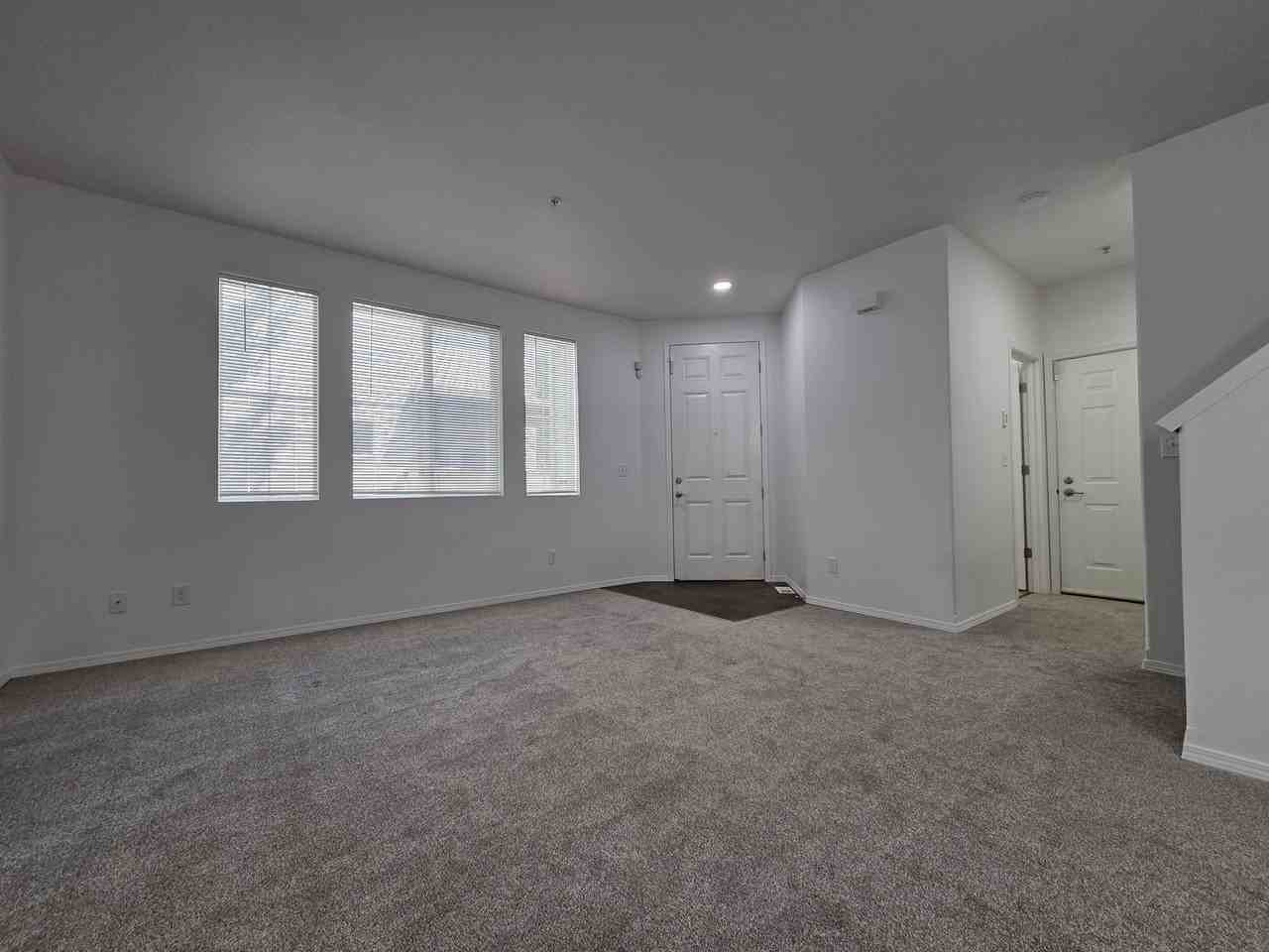 1185 Griggs St - Photo 7 of 32