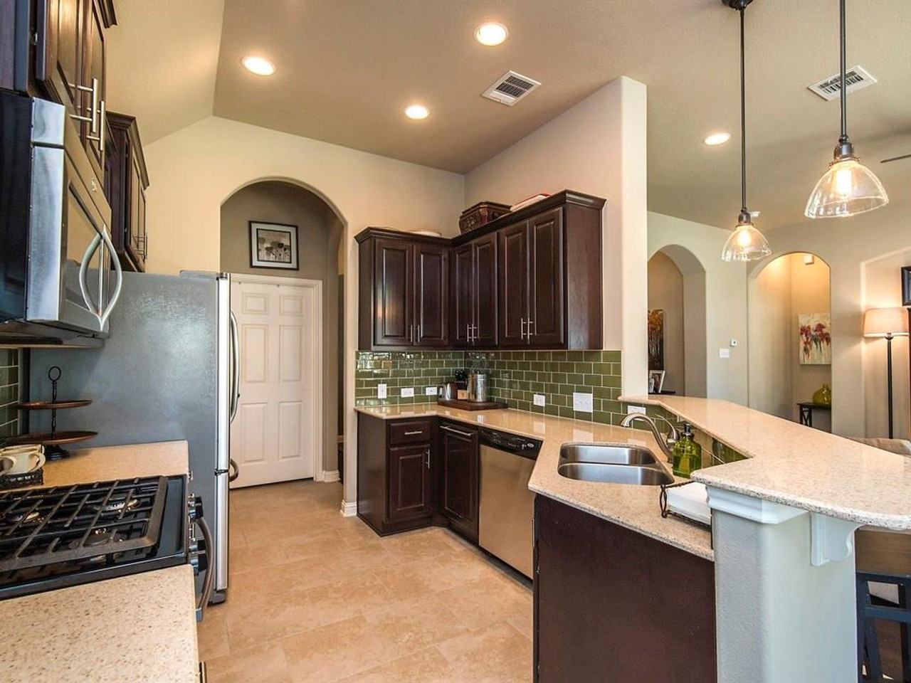 339 Atlanta Park Dr - Photo 6 of 30