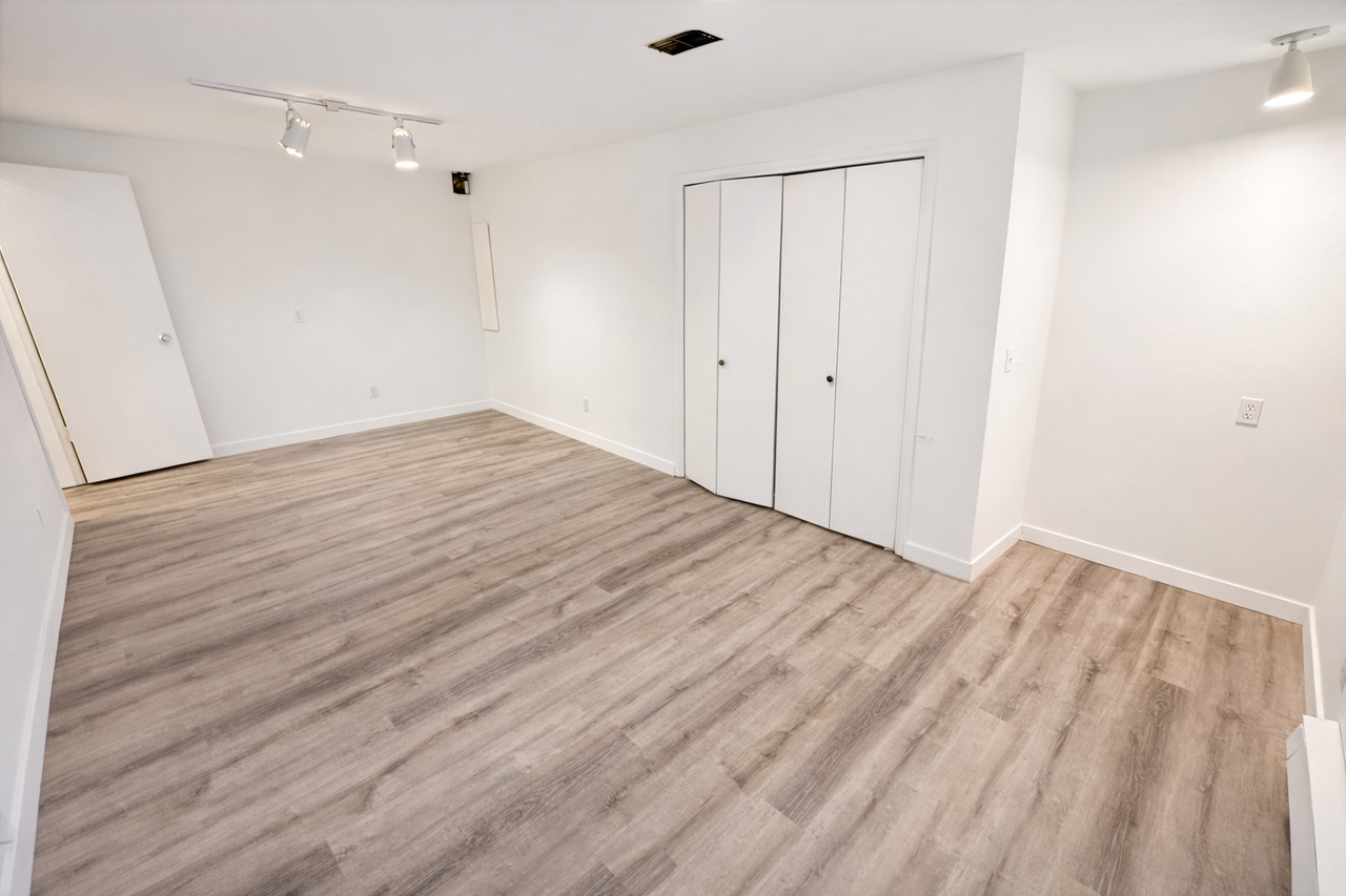 31916 Coral Ave #BS - Photo 5 of 9