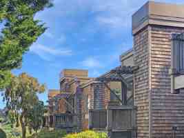 featured image of 532 Seaver Dr