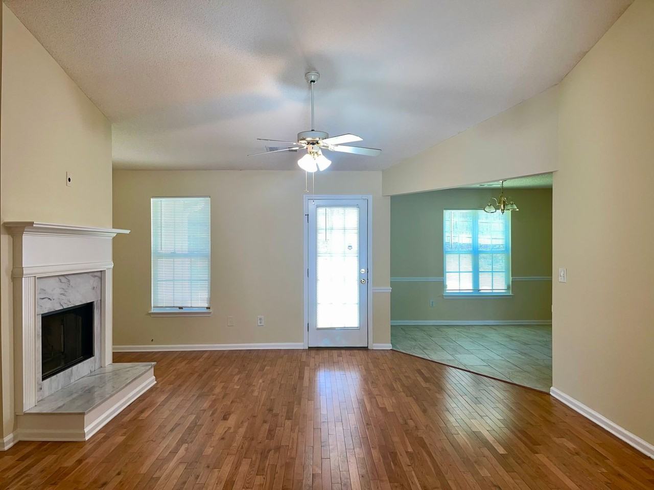 8584 Guthrie Dr - Photo 2 of 13