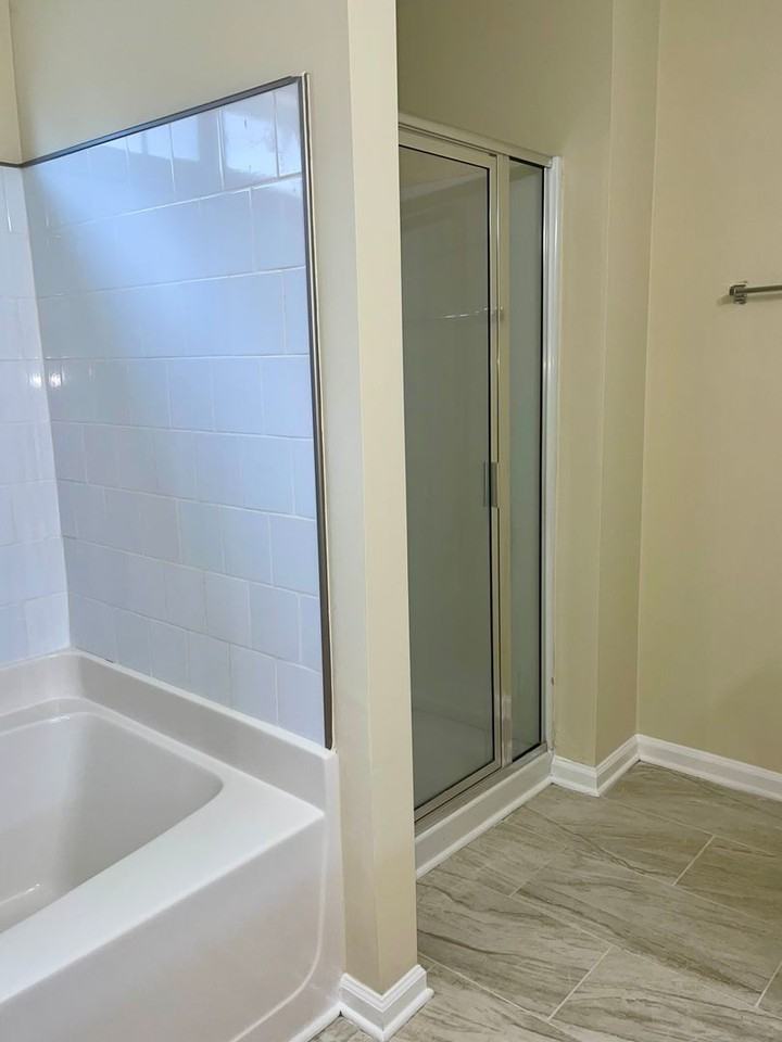8584 Guthrie Dr - Photo 7 of 13