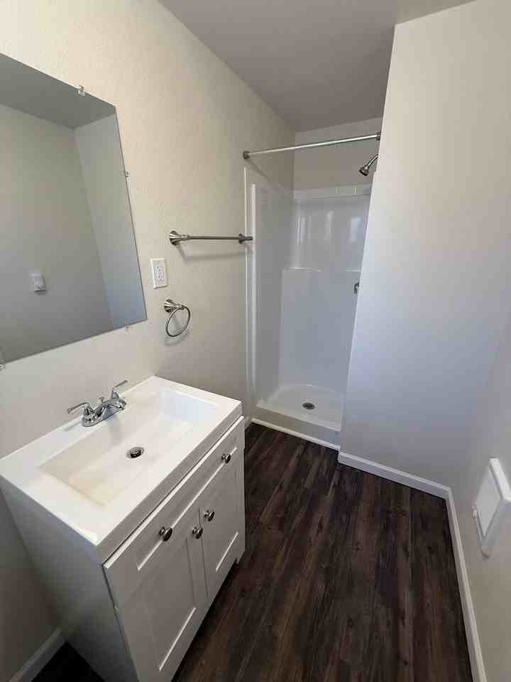 625 Township Street - Photo 5 of 14
