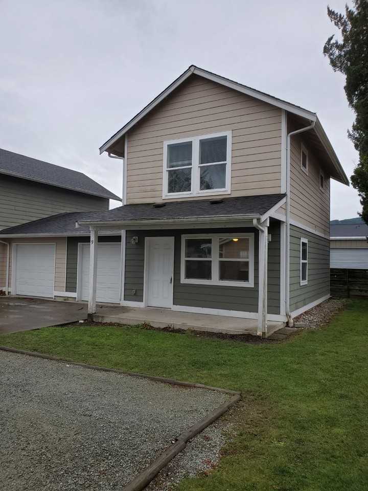 625 Township Street - Photo 6 of 14