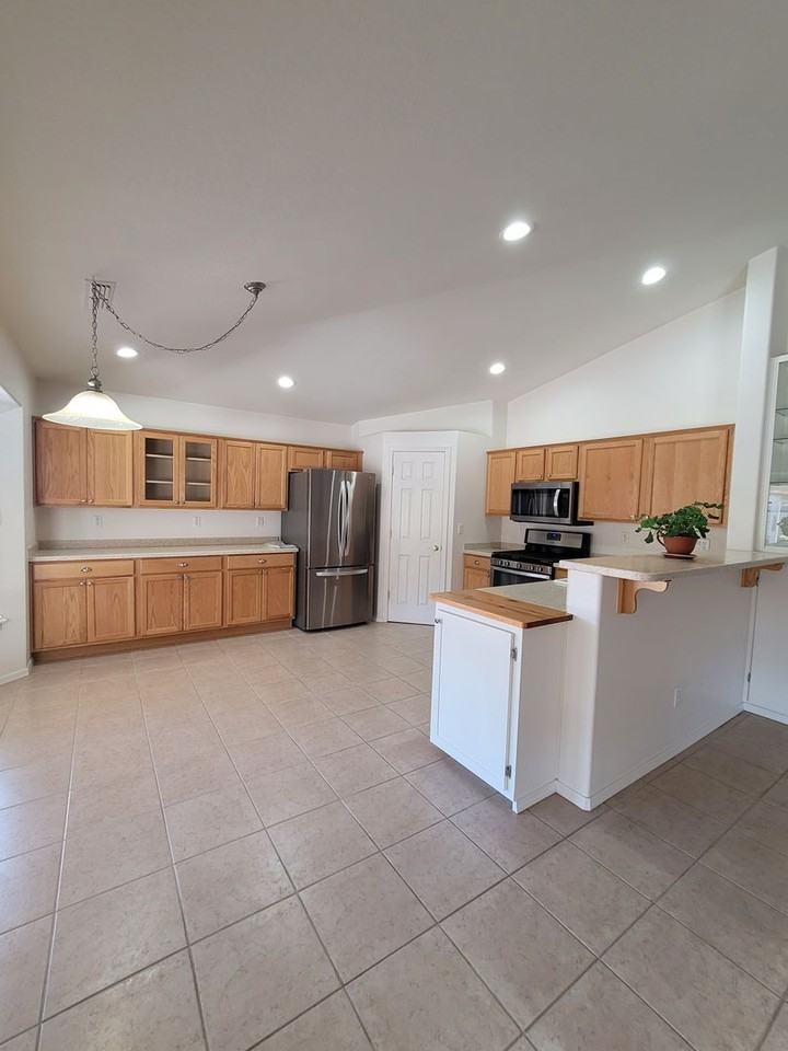 4325 N Plainsman Way - Photo 6 of 7