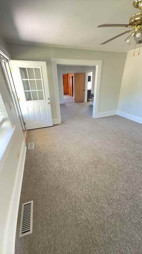 104 Boswell St - Photo 3 of 23
