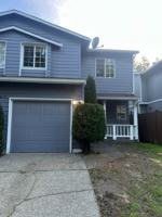 featured image of 1008 Sunset Blvd Ne #B