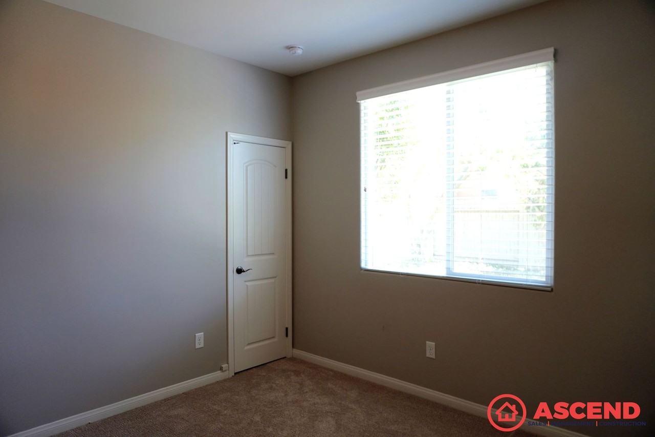 8409 Alonso Ct - Photo 7 of 17