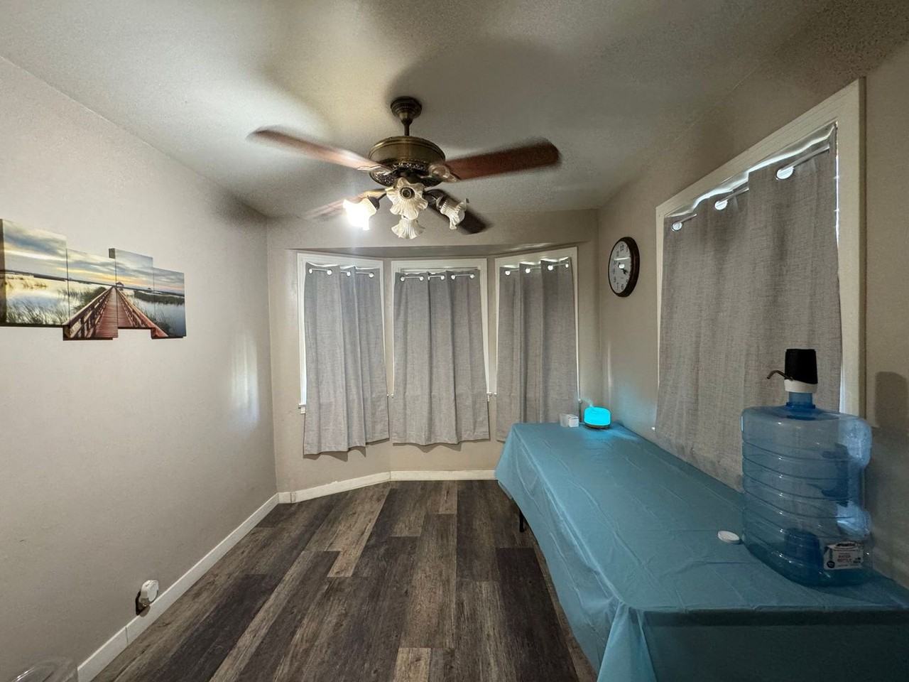 1247 Q St - Photo 3 of 9
