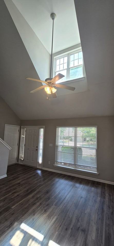 204 Oconee Way - Photo 2 of 21