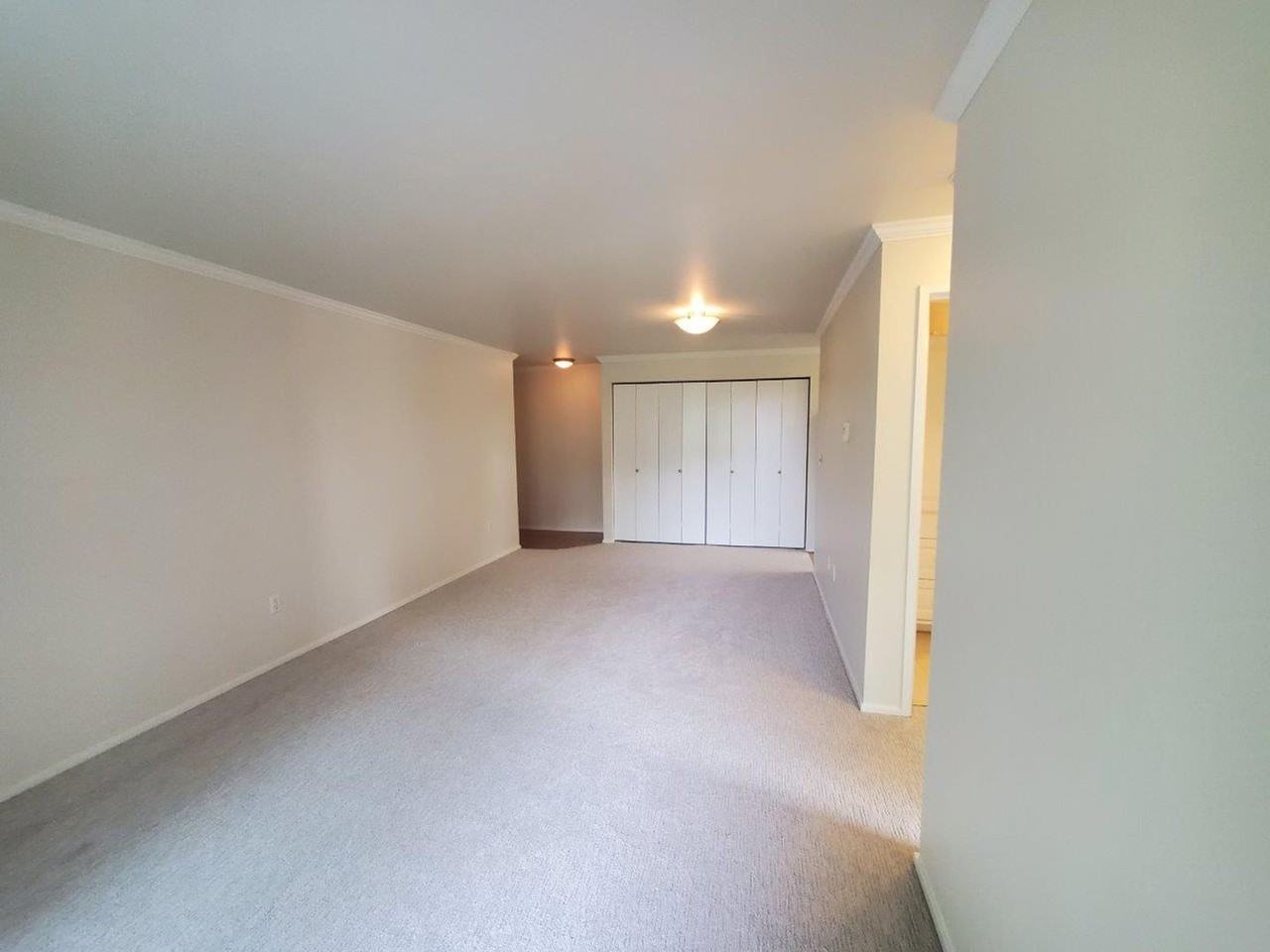 160 Lee St #204 - Photo 3 of 10