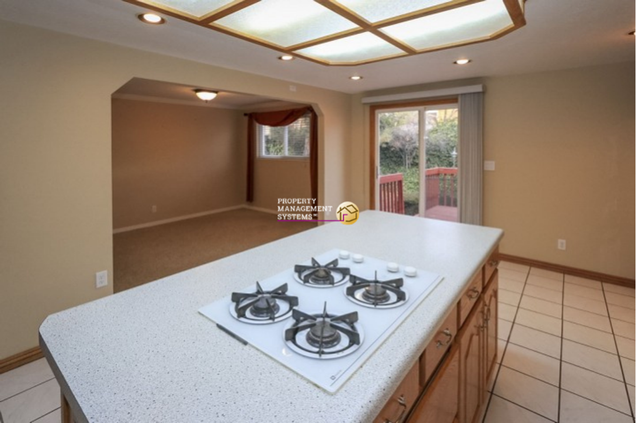 12131 S Mill Ridge Rd - Photo 4 of 23
