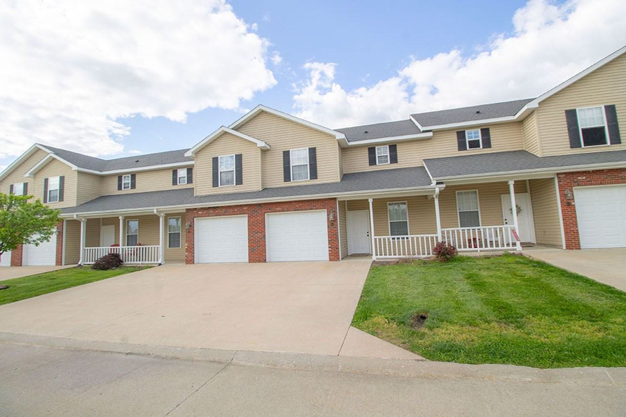 5000 Derby Ridge Dr #410 - Photo 2 of 36