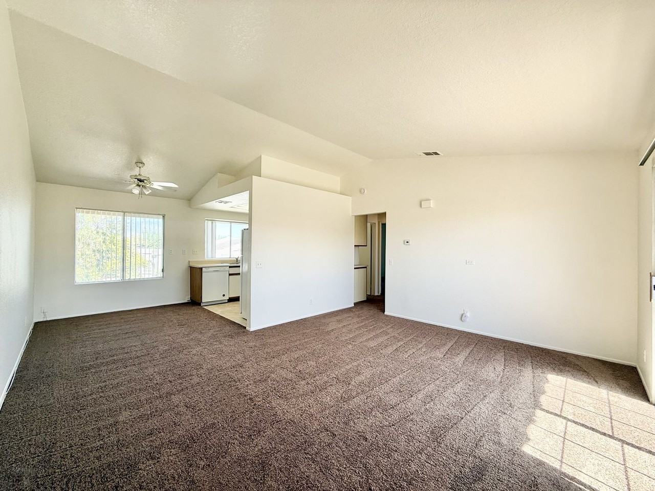 79540 Avenue 42 #B - Photo 4 of 23