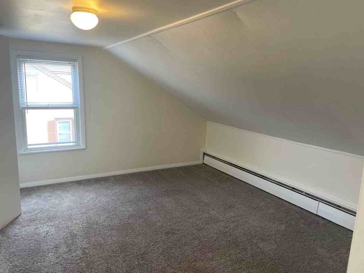 16 Border St - Photo 7 of 16