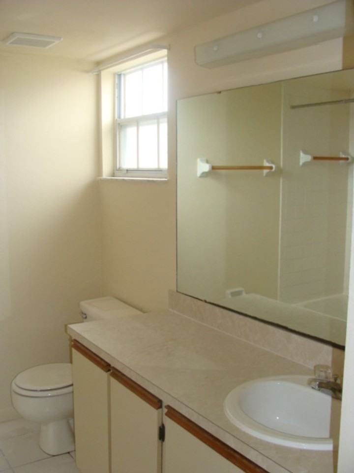 1565 Se Royal Green Cir - Photo 6 of 9
