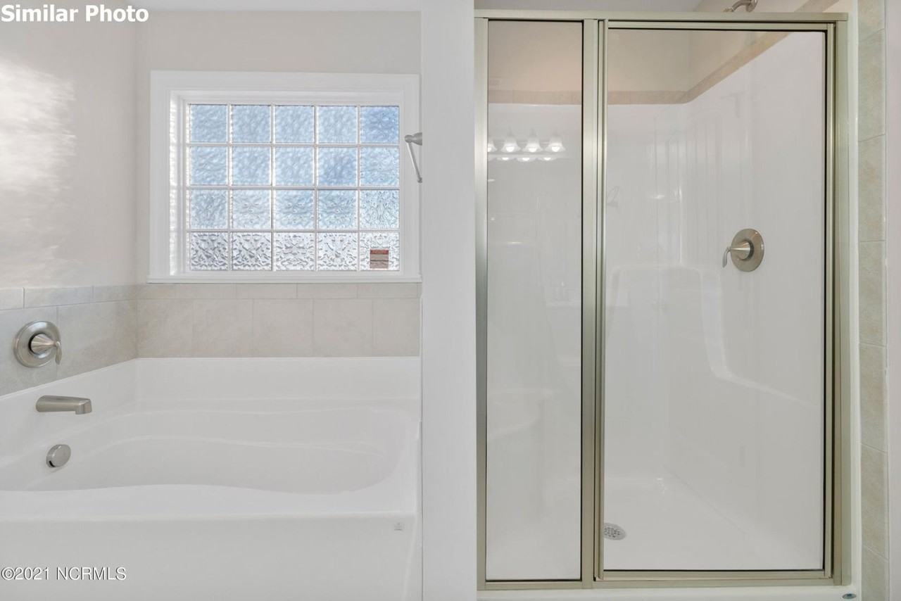 318 Windmill Light Way - Photo 7 of 9