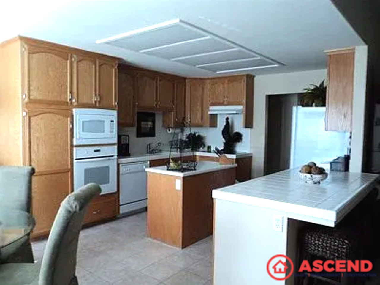 10419 Attleboro Ave - Photo 4 of 9
