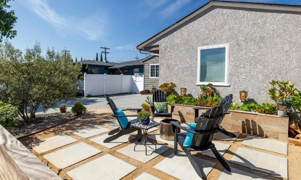 13427 Judah Ave - Photo 3 of 24