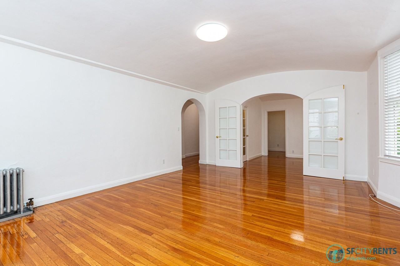 1945 Broadway #102 - Photo 6 of 22