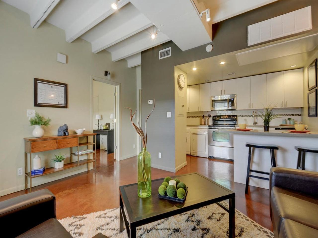 Lone Star Lofts - Photo 5 of 33