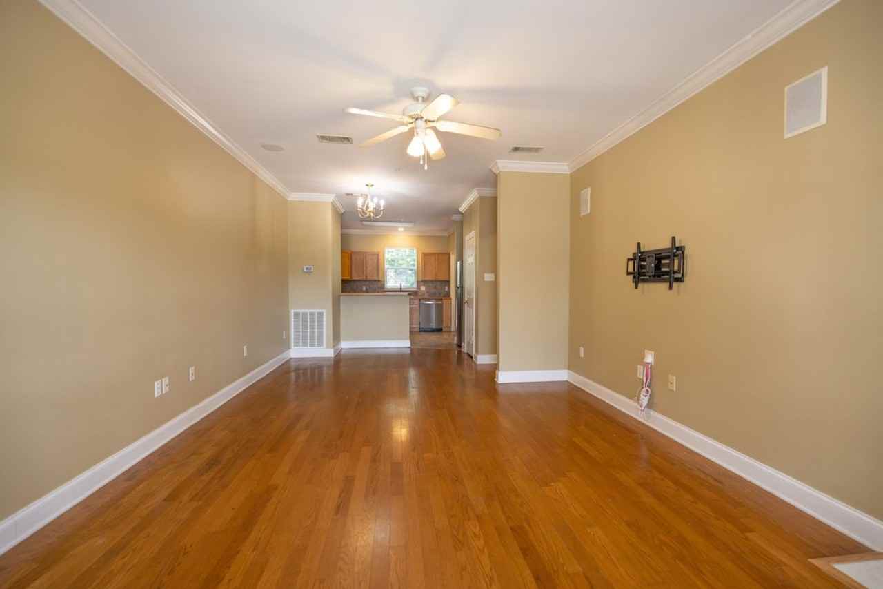 1500 Brightside Dr - Photo 6 of 21