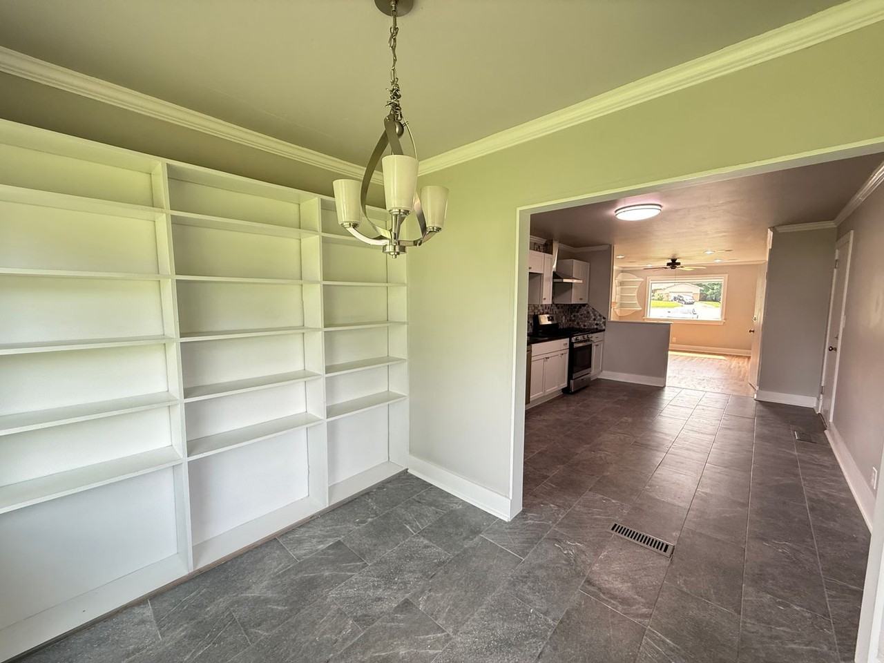 301 N 10th St - Photo 6 of 26