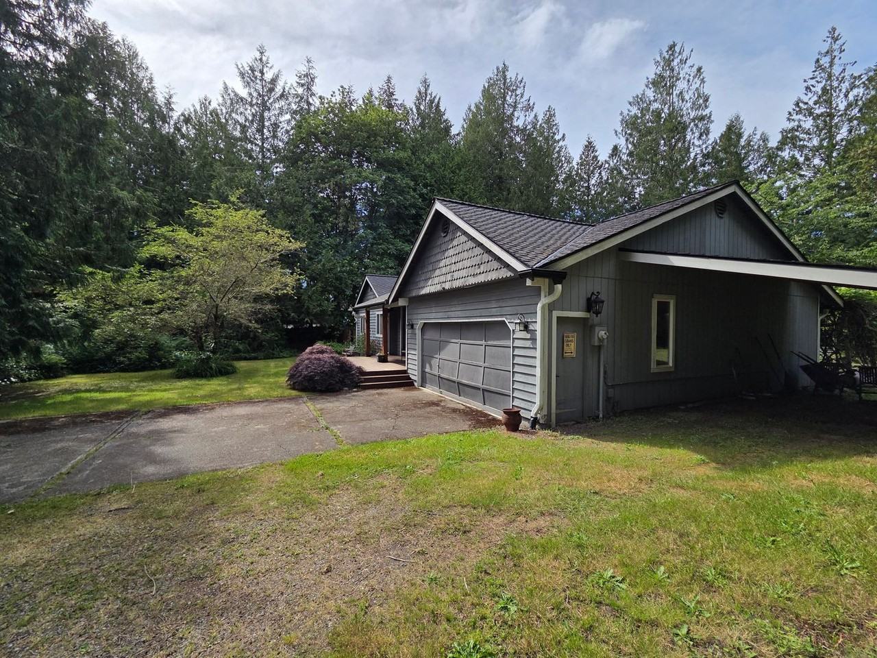 4113 105th Street Ct - Photo 2 of 24