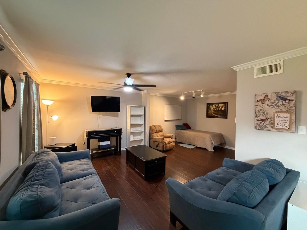 9505 Balsa Dr - Photo 2 of 21