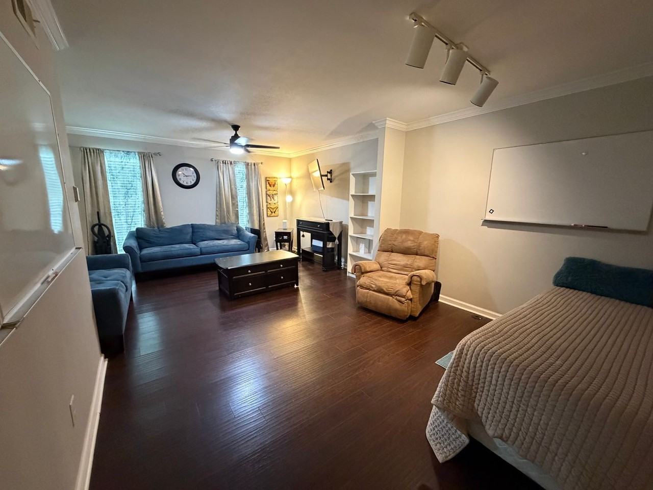 9505 Balsa Dr - Photo 4 of 21