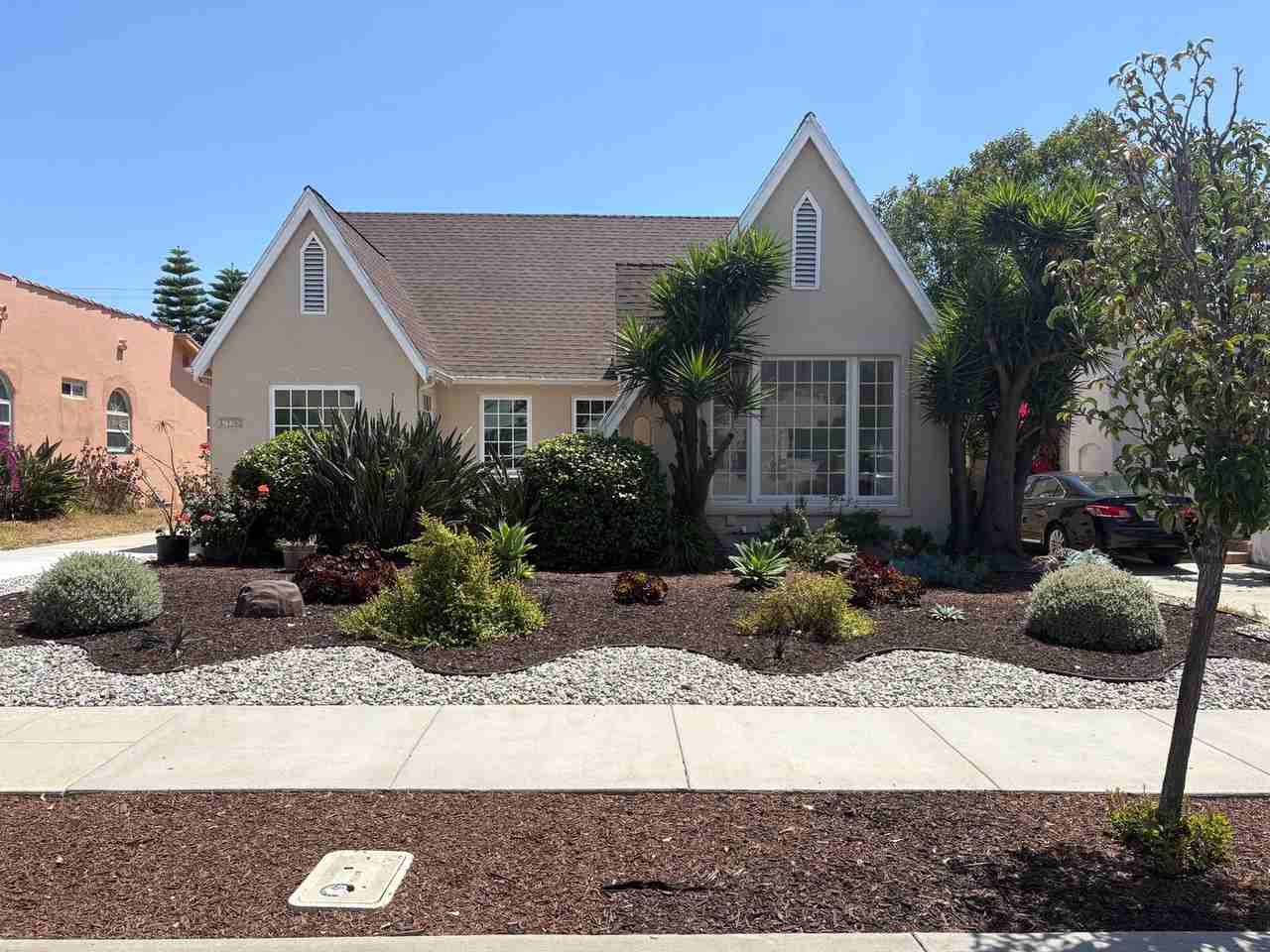 670 Arden Ave - Photo 2 of 32