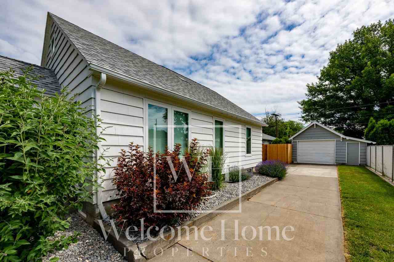 521 Ankeny - Photo 4 of 50